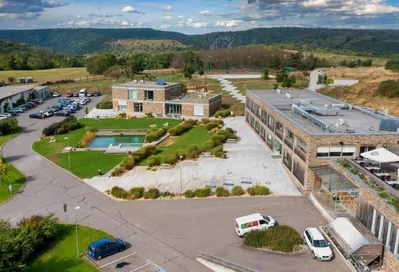 ホテル Vinice Hnanice