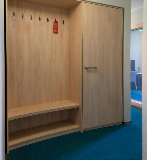 Отель Vinice Hnanice