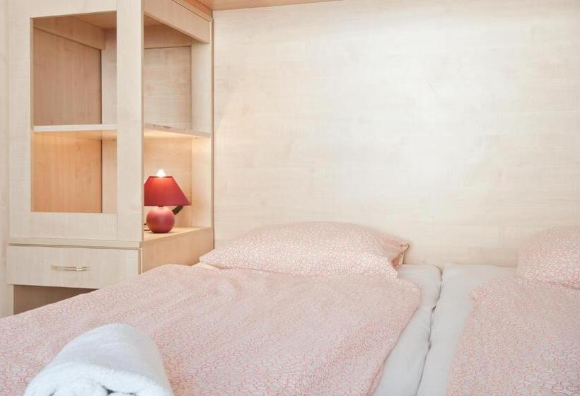 Pensão Borbarátok Háza