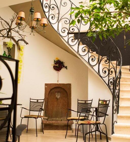 Pensão Borbarátok Háza