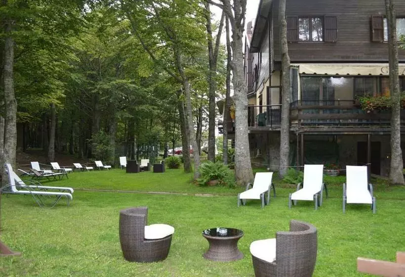ホテル Albergo Sella   Monte Amiata