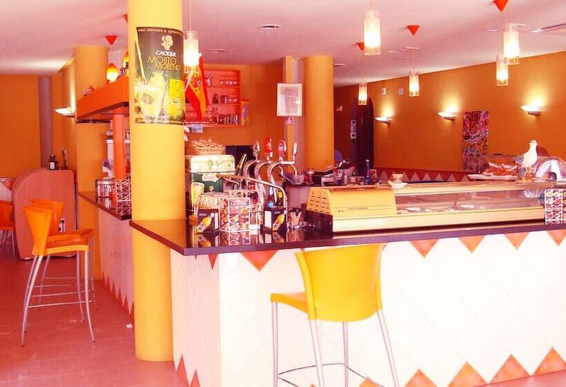 Apartamentos Turisticos Fresno