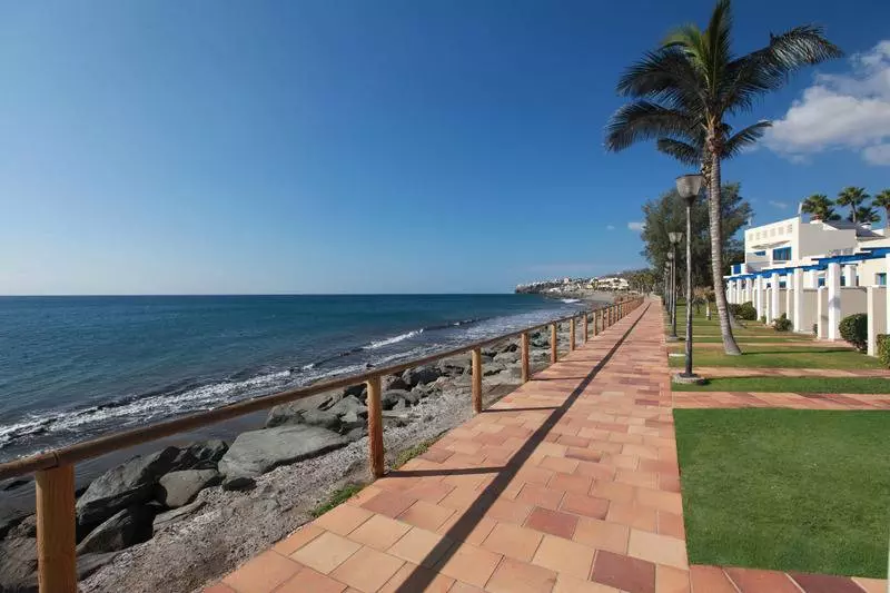 Grupotel Playa Feliz