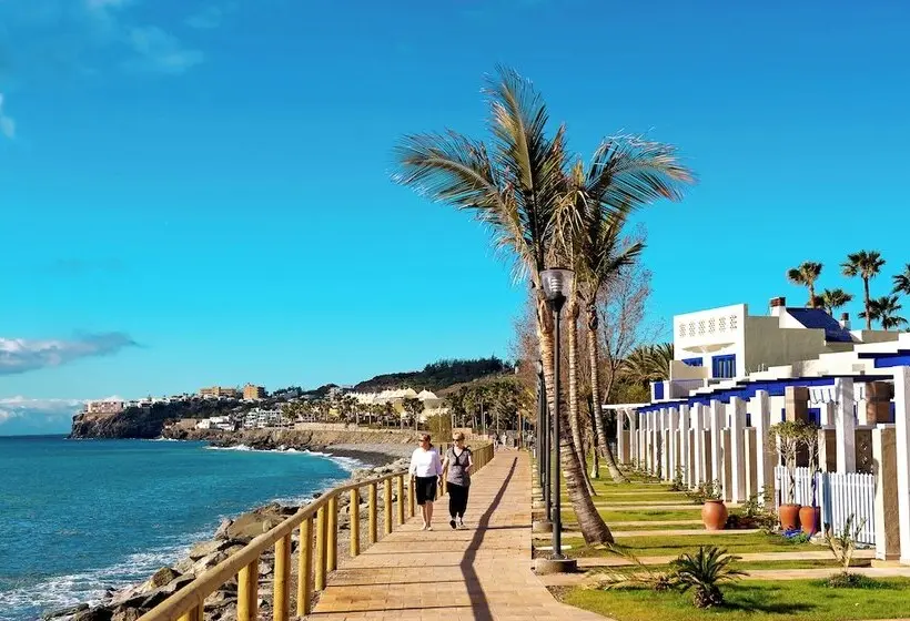 Grupotel Playa Feliz