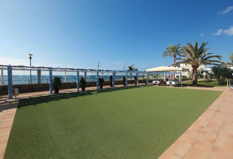 Grupotel Playa Feliz