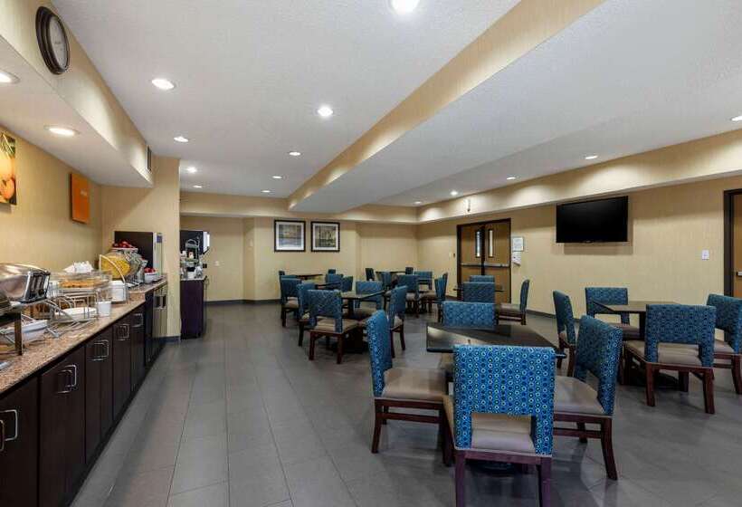 فندق Comfort Suites Dfw Airport