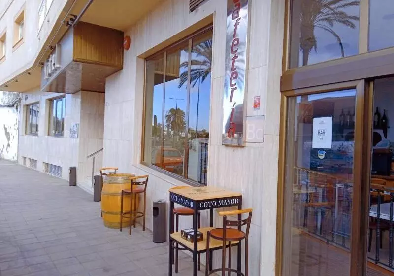 ホテル Jm Puerto Rosario