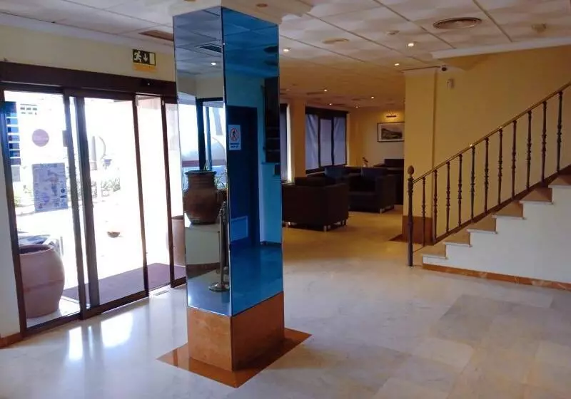 ホテル Jm Puerto Rosario