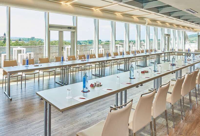 בית מלון כפרי NH Collection Santiago De Compostela