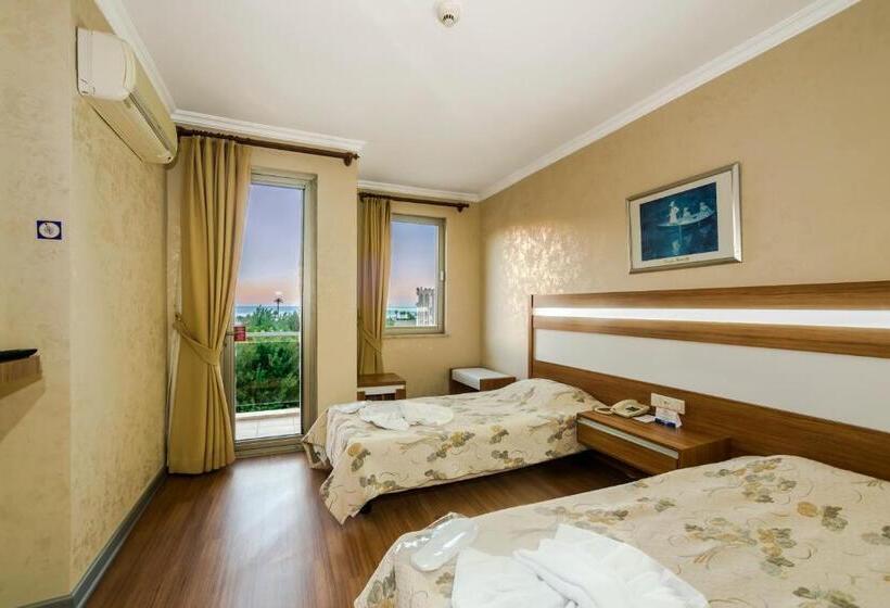 ホテル Santa Marina