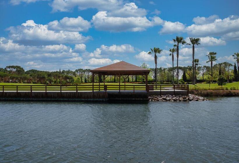 هتل Domes Lake Algarve, Autograph Collection