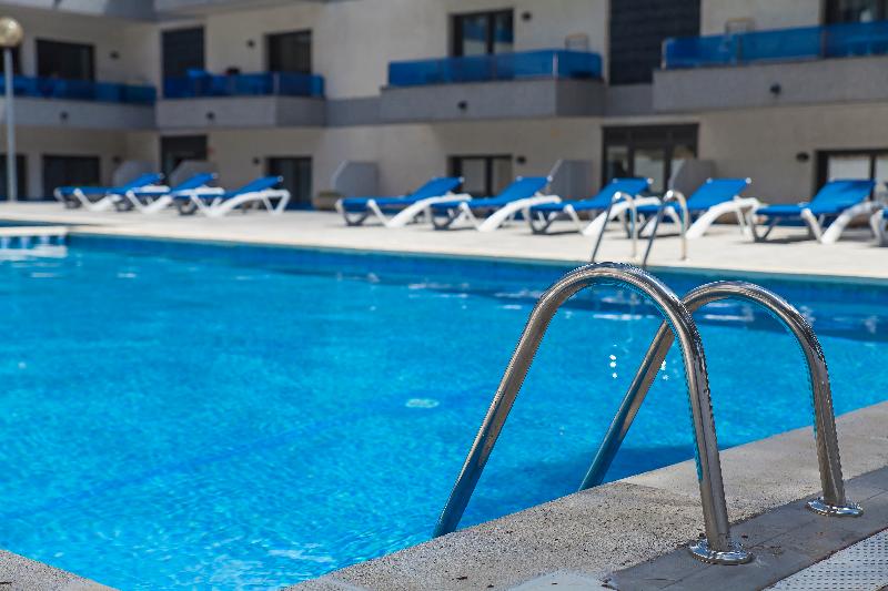 Rvapartaments Treumal Park