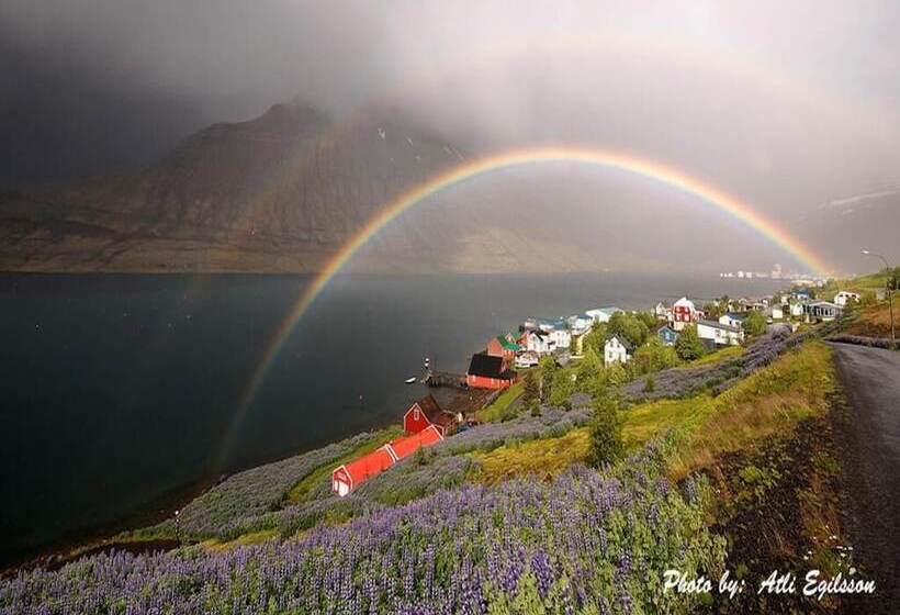 هتل Eskifjörður