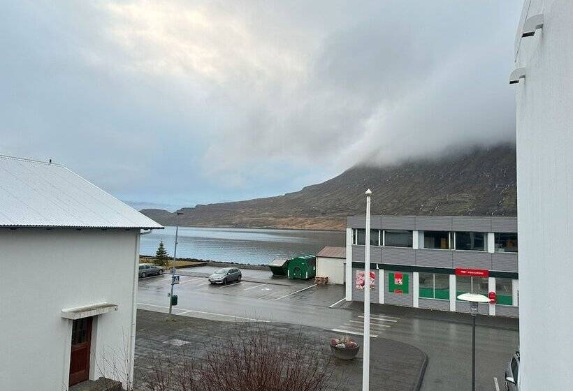هتل Eskifjörður