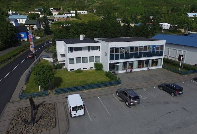 هتل Eskifjörður