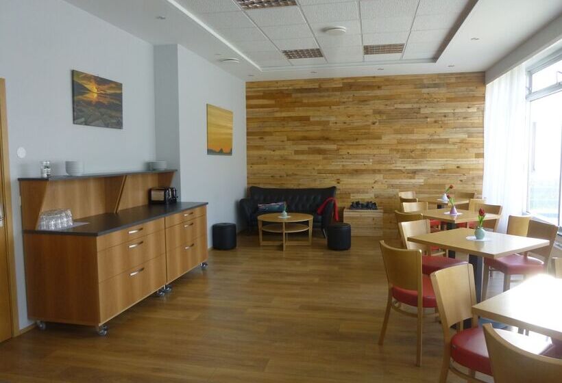 هتل Eskifjörður