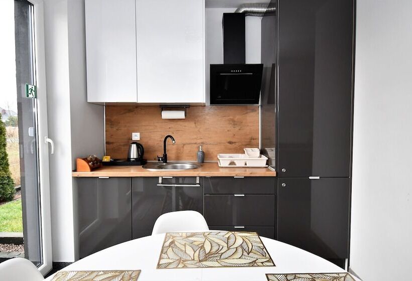 فندق Sleepinn Gdansk Airport