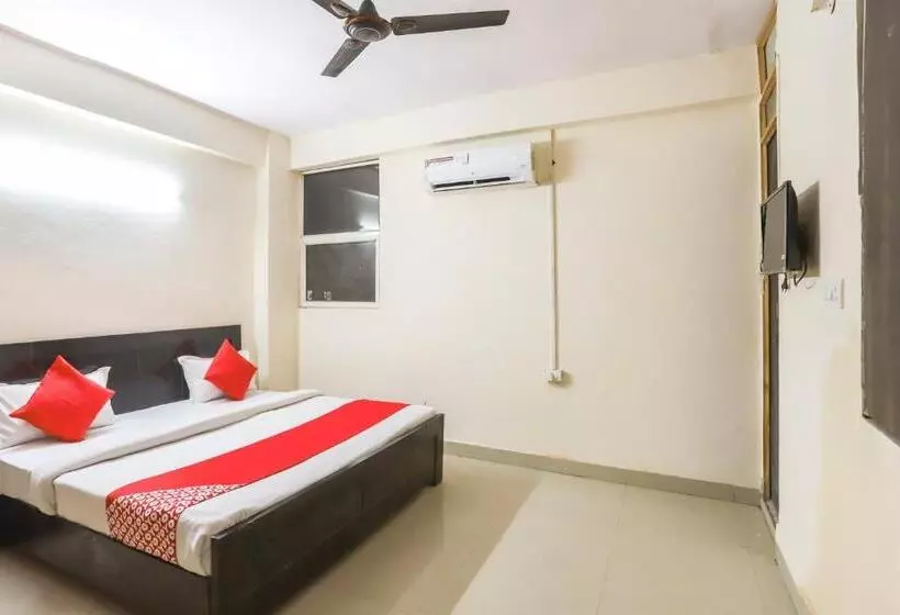 Hotelli O Royal Residency
