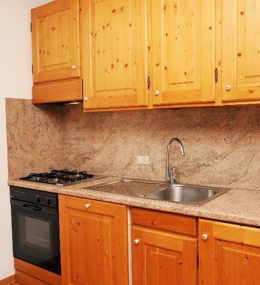 Residence Marisol Camere & Appartamenti   Mezzana Centre