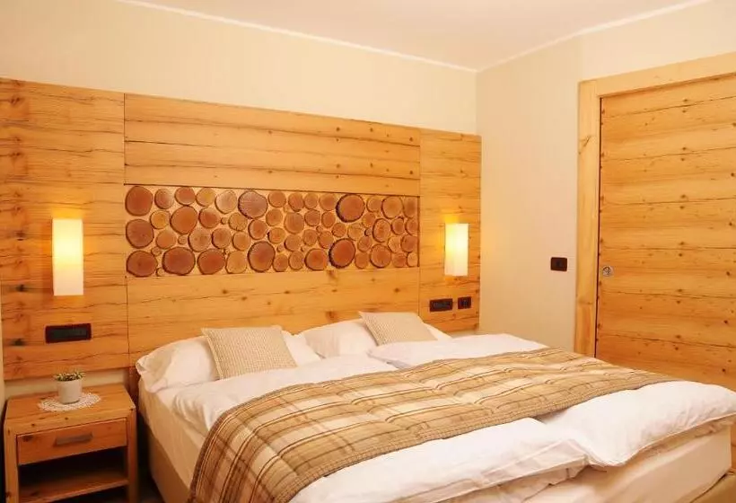 Residence Marisol Camere & Appartamenti   Mezzana Centre