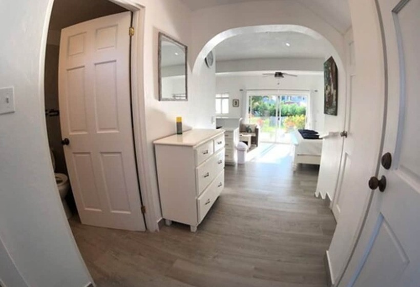 Dickenson Bay Oasis Antigua Village