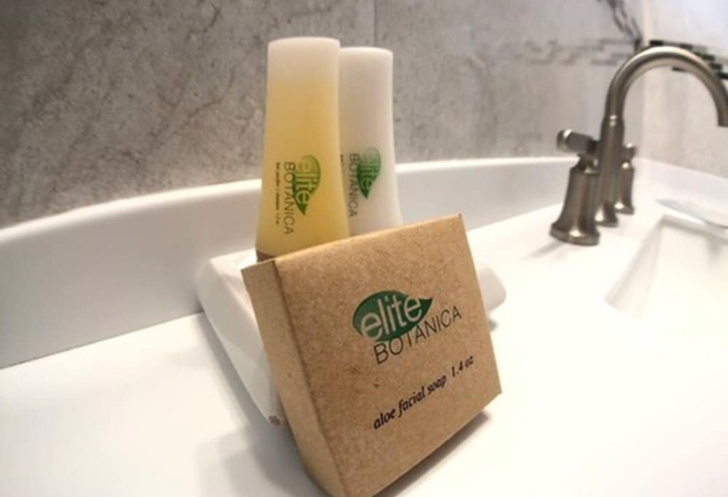 Dickenson Bay Oasis Antigua Village