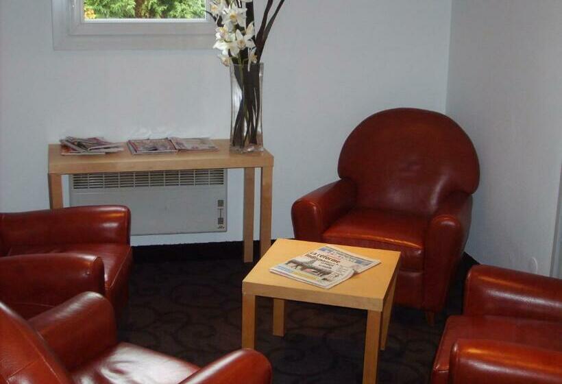 Brit Hotel   Montsoult La Croix Verte