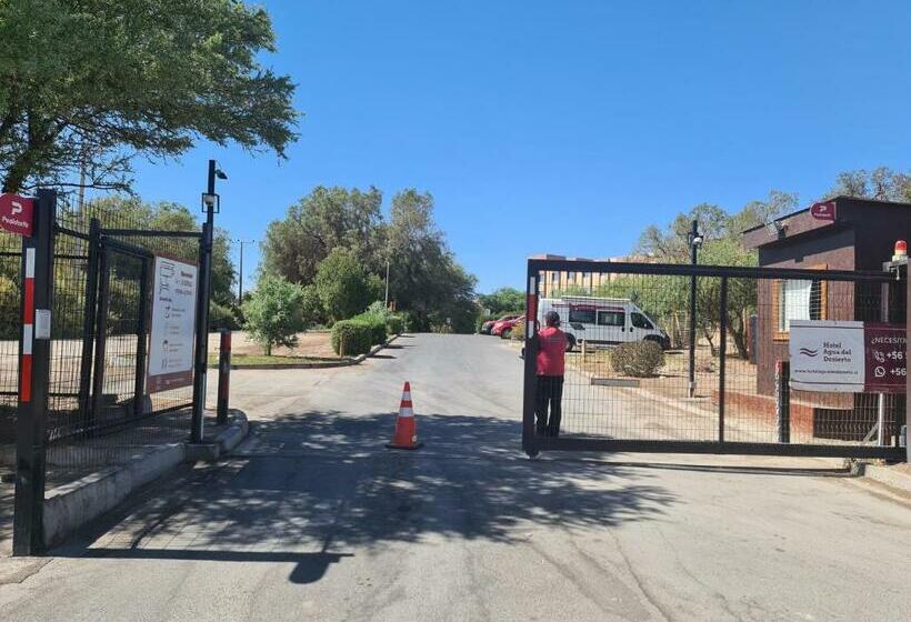 هتل Agua Del Desierto