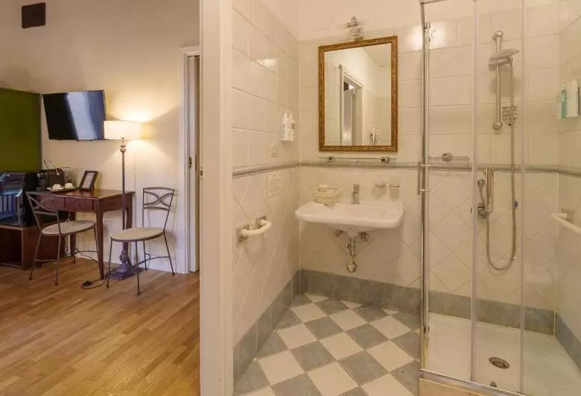 Aurora Boutique Hotel & Private Spa