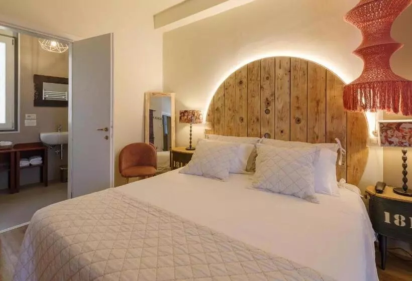 Aurora Boutique Hotel & Private Spa