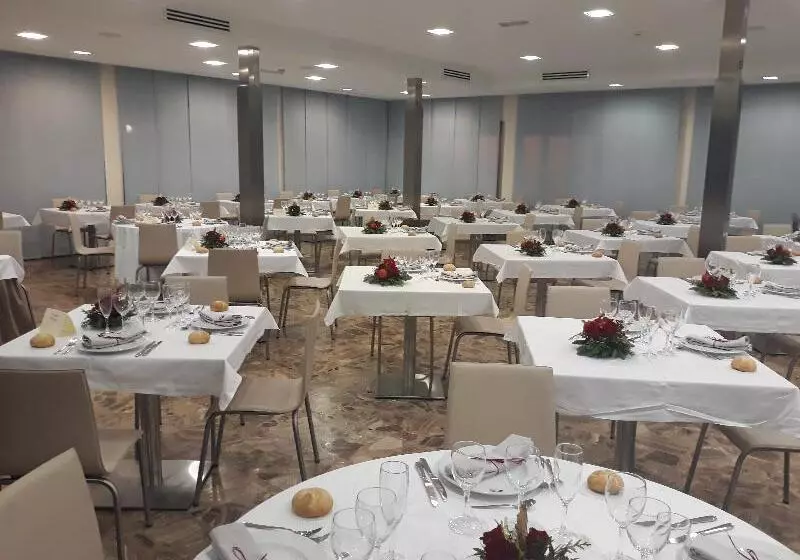 Отель Castilla Alicante