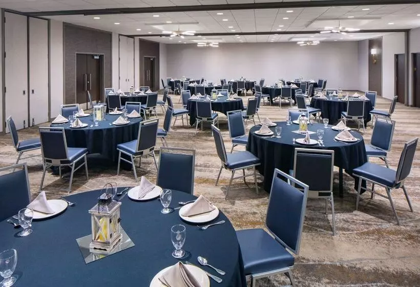 Szálloda Doubletree By Hilton Ann Arbor North