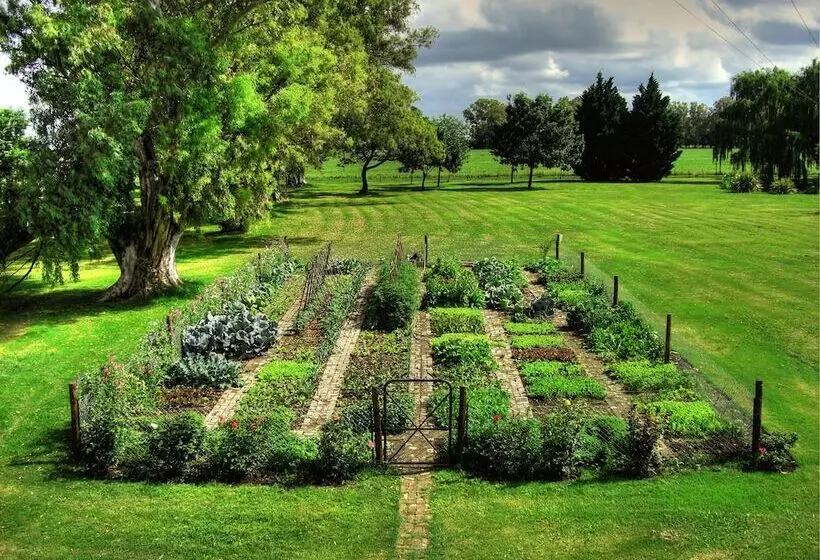 Отель Estancia El Ombu De Areco