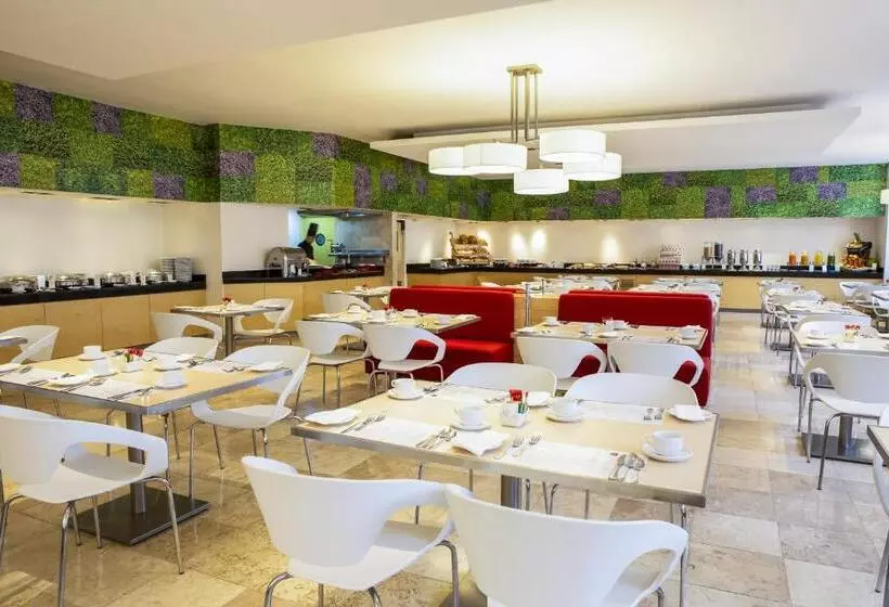 호텔 Fiesta Inn Centro Historico