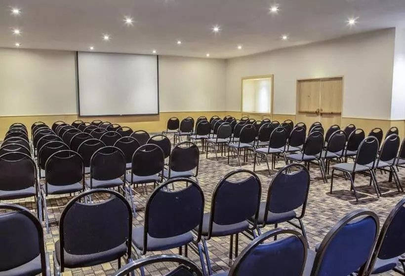 호텔 Fiesta Inn Centro Historico