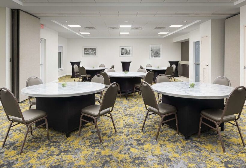 فندق Hilton Garden Inn Chattanooga Downtown