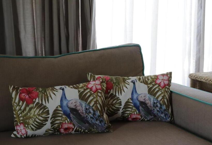 Otel Les Sables Noirs & Spa