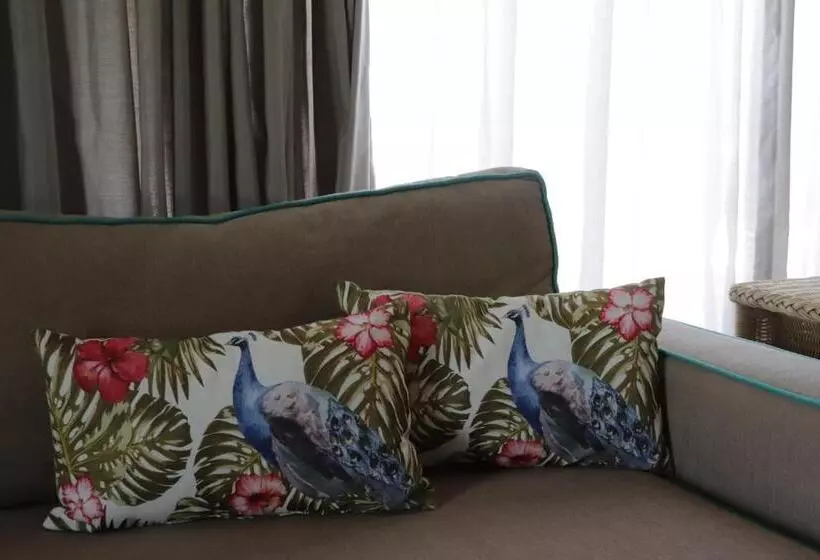 בית מלון כפרי Les Sables Noirs & Spa