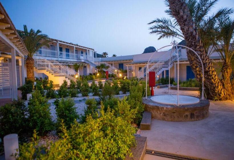 Otel Les Sables Noirs & Spa