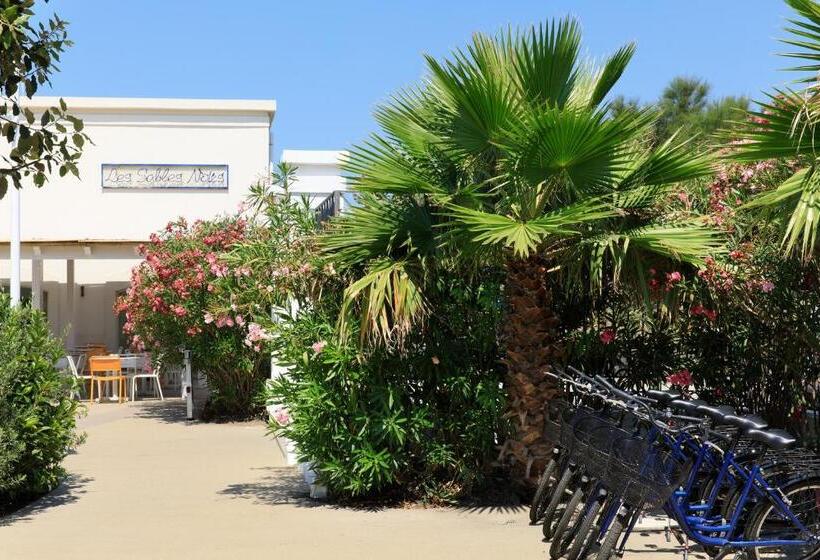 Otel Les Sables Noirs & Spa