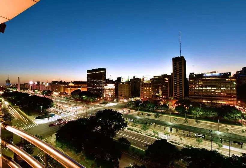 Hotelli Pestana Buenos Aires