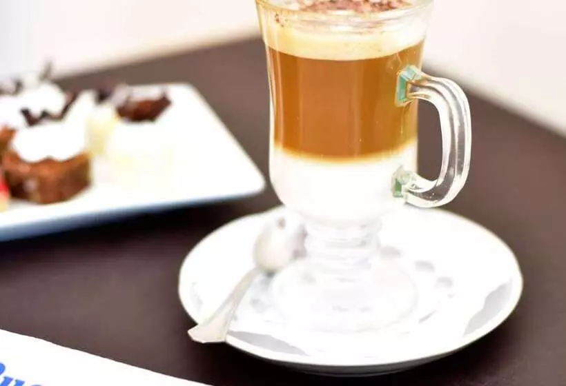 Hotelli Pestana Buenos Aires