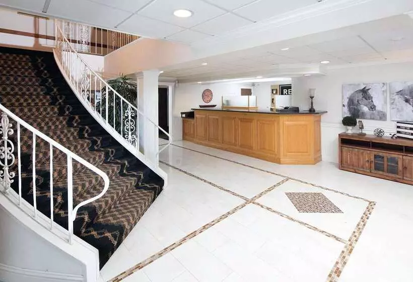 酒店 Red Lion Inn & Suites Auburn