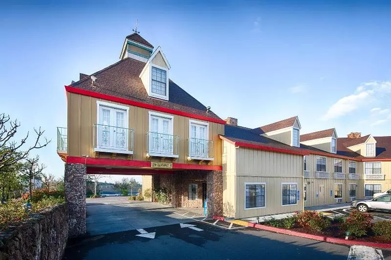 酒店 Red Lion Inn & Suites Auburn
