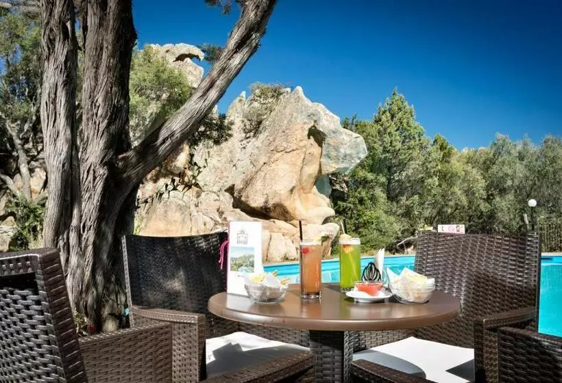 Отель Rocce Sarde