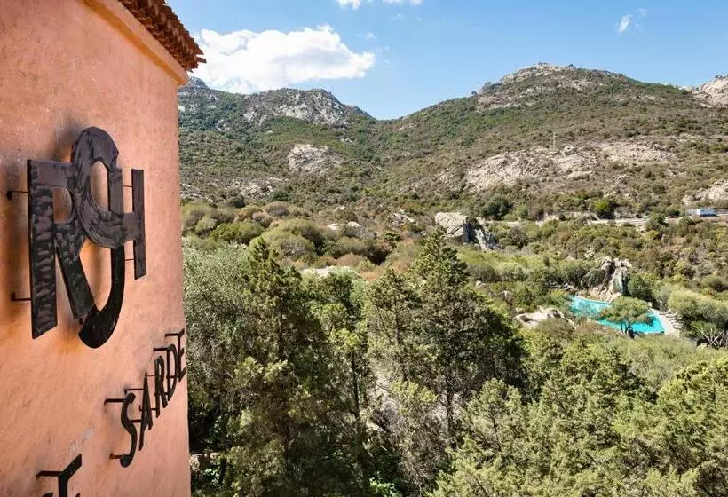 Отель Rocce Sarde