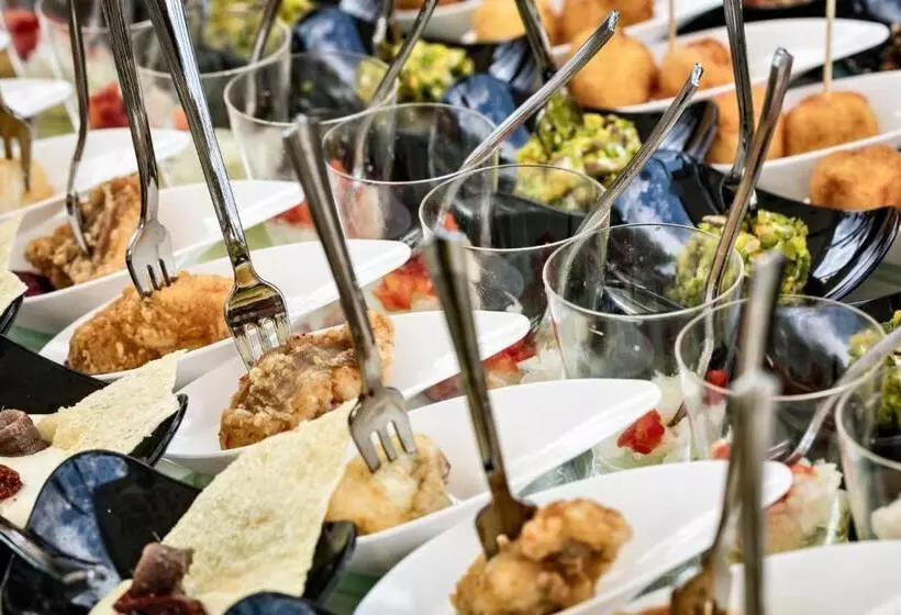 Отель Rocce Sarde