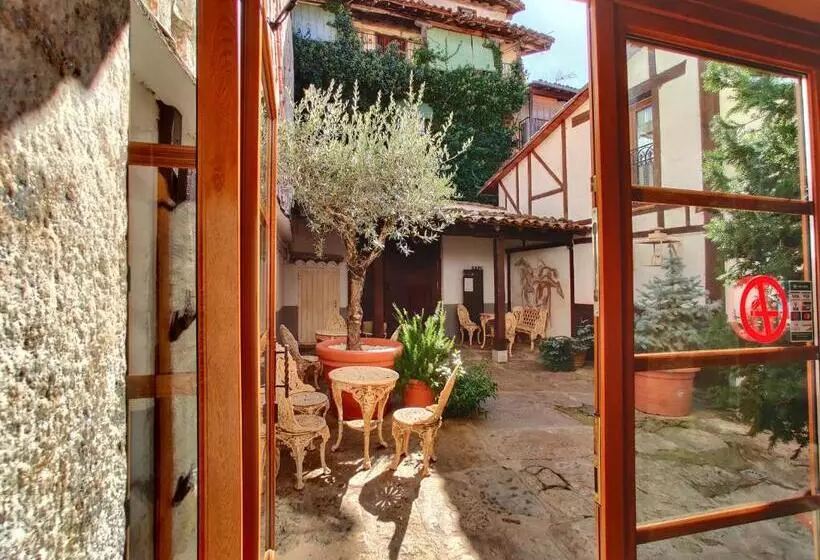 هتل روستایی Posada Restaurante Casa De La Sal