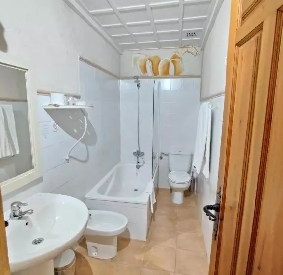 هتل روستایی Posada Restaurante Casa De La Sal