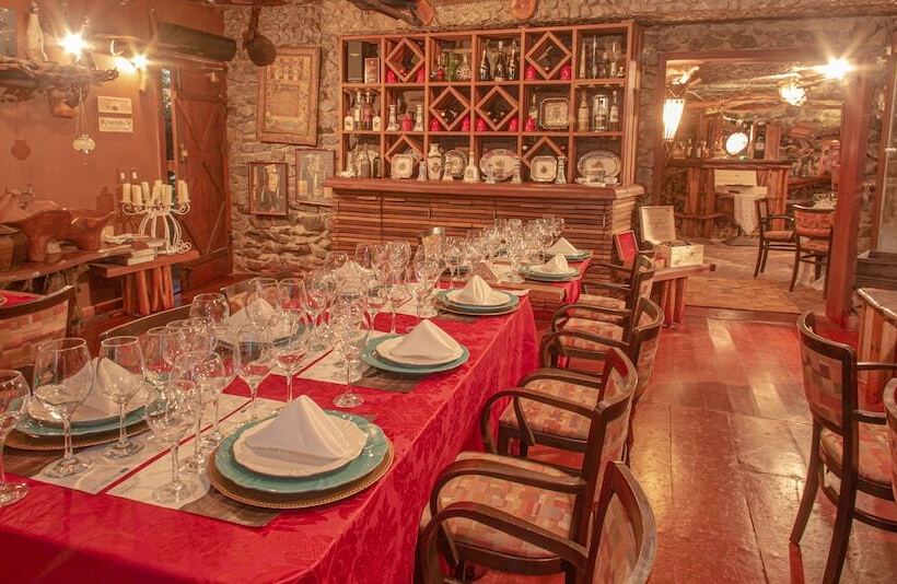 هتل Solar Do Imperador